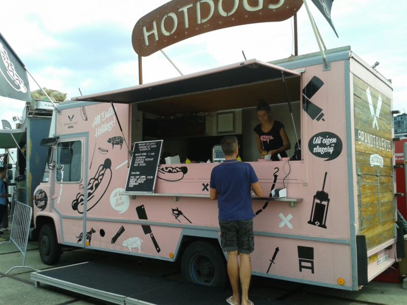 food truck hot dogs Sail Amsterdam 2015
