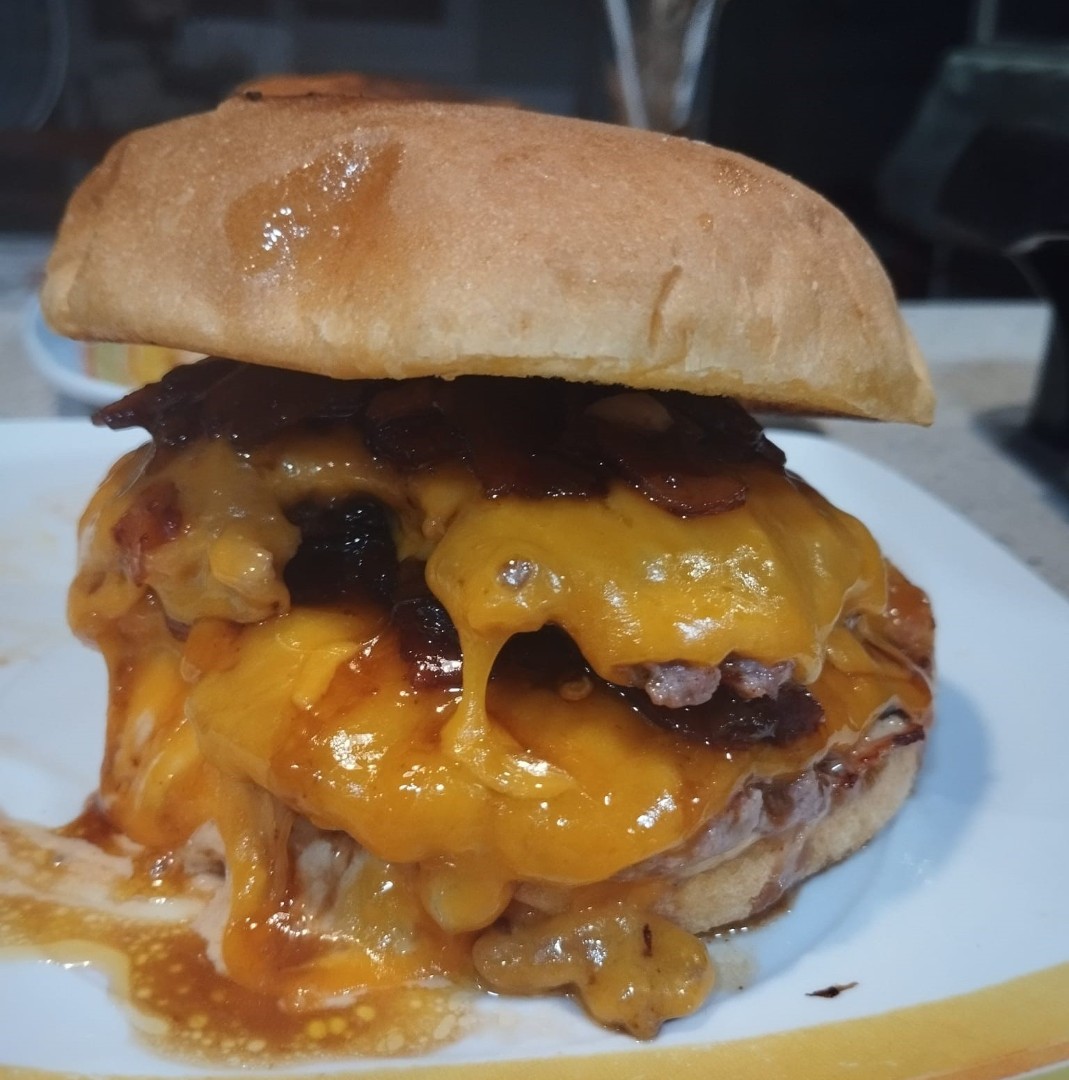 hamburguesa smash tuki food truck