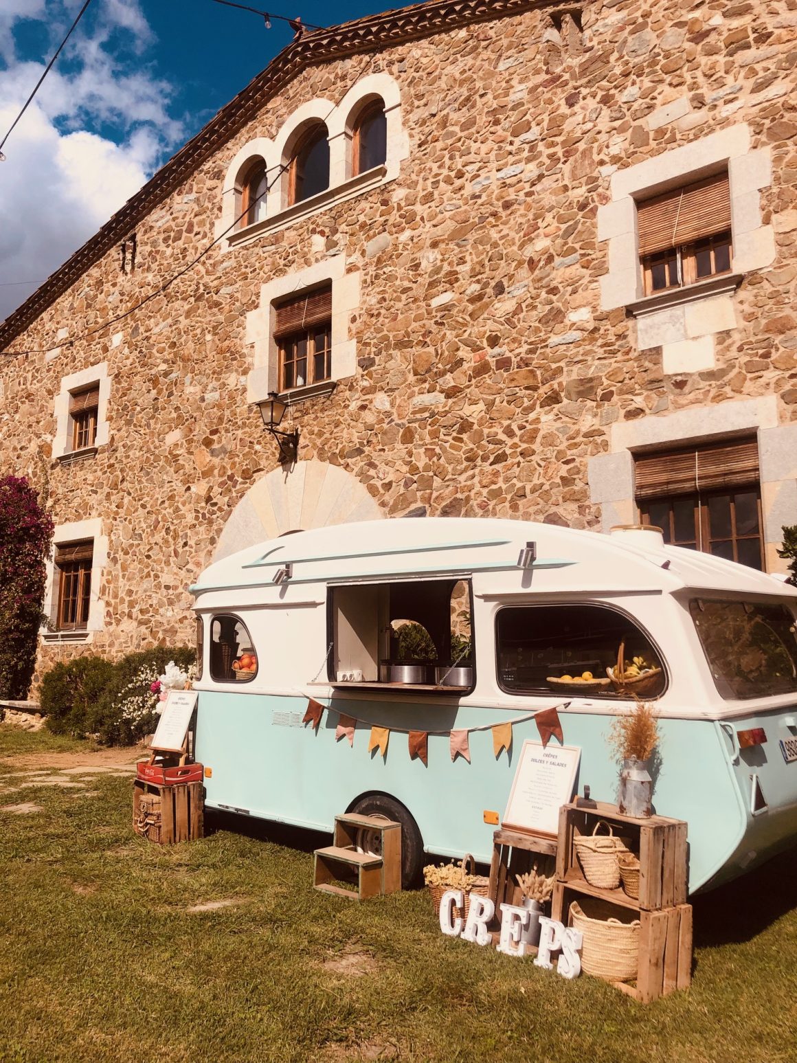 sa rita caravan food truck