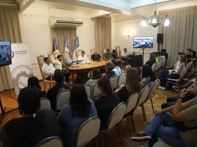 food trucks villa maria