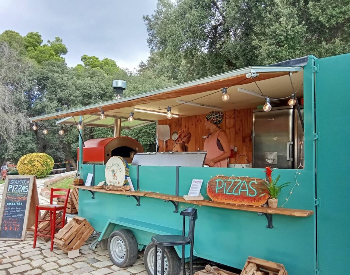 marita y estela shantiko pizzas food truck