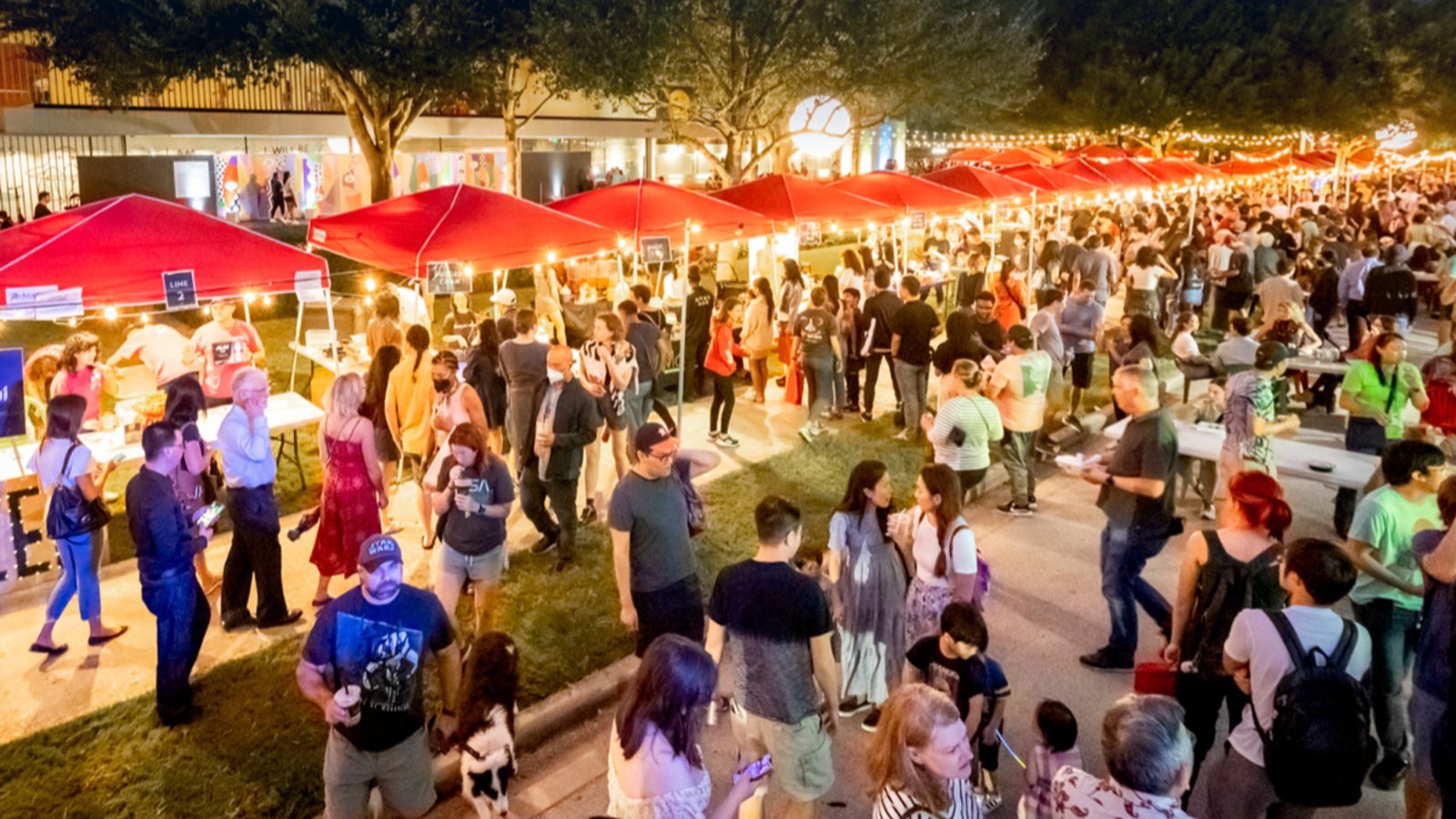Night Market de Asia Society Texas en Houston